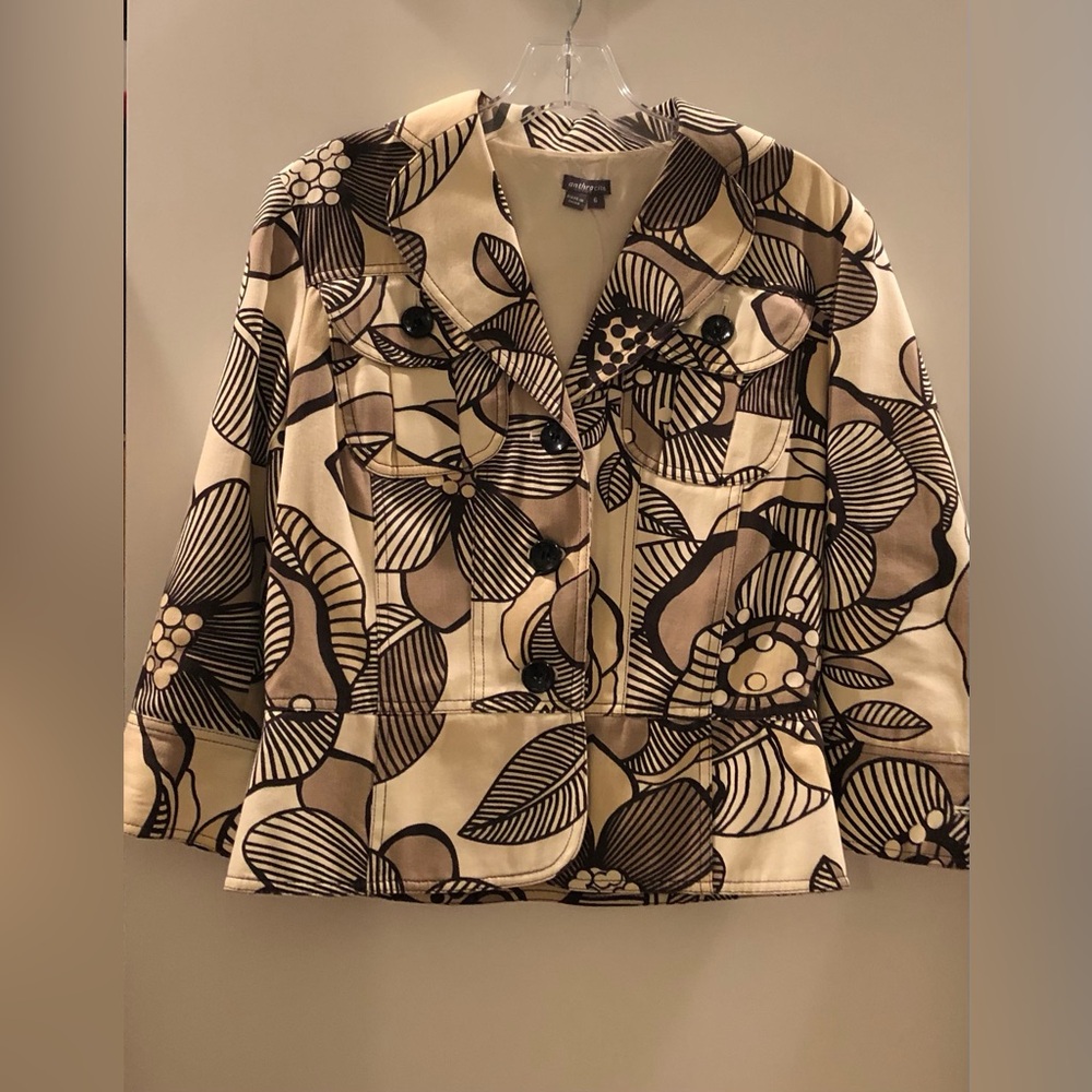 Anthracite Black and Pale Yellow Floral Blazer